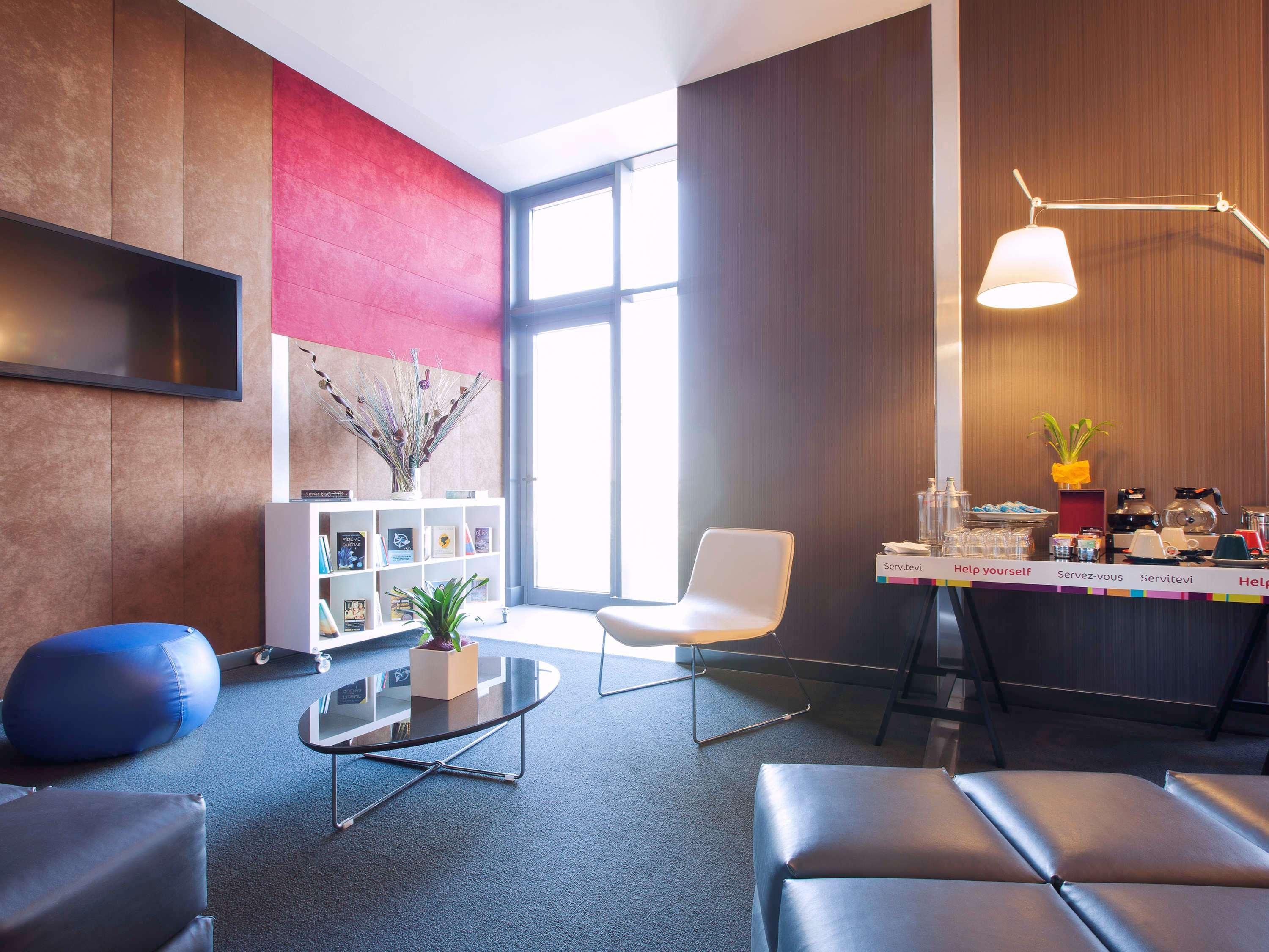 Ibis Styles Roma Eur Hotell Eksteriør bilde